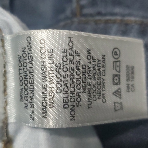 DKNY Ruched skirt women's sz 3 jean unique ruched back 5" back slit Sexy… - Picture 15 of 16